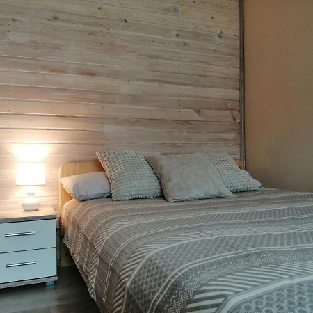 Apartamenti Miera Osta リエパーヤ エクステリア 写真