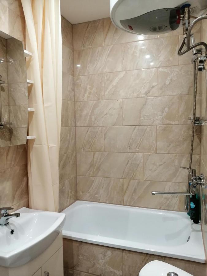 Apartamenti Miera Osta リエパーヤ エクステリア 写真